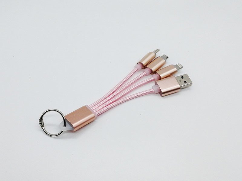 Короткий кабель в виде брелка на 3 разъема розовый
